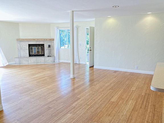 Family and Dinning area