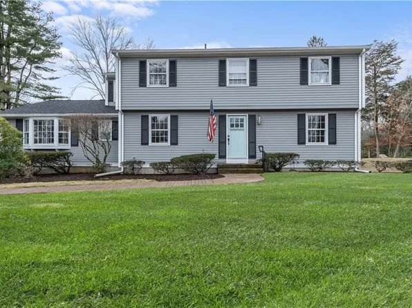1335 High Hawk Rd, East Greenwich, RI 02818