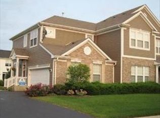 345 Victoria Ln, Elgin, IL 60124