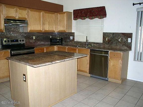 4th image of 20030 N 41st Ln