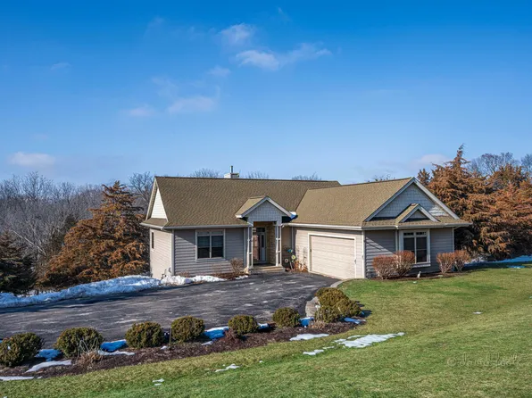 5 Copperwood Gap, Galena, IL 61036