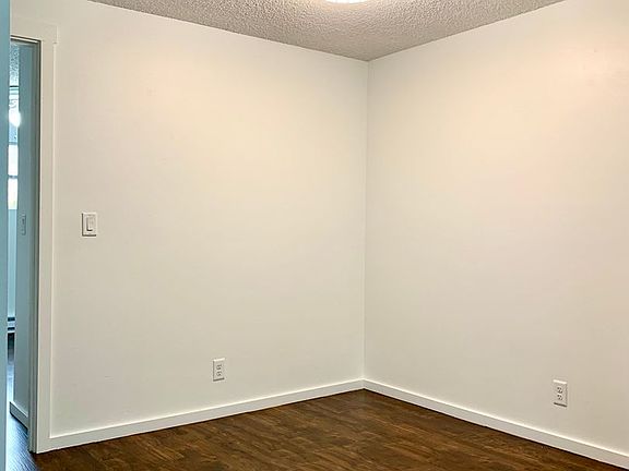 4th image of 1010-1040 Lansford Dr SE #1012