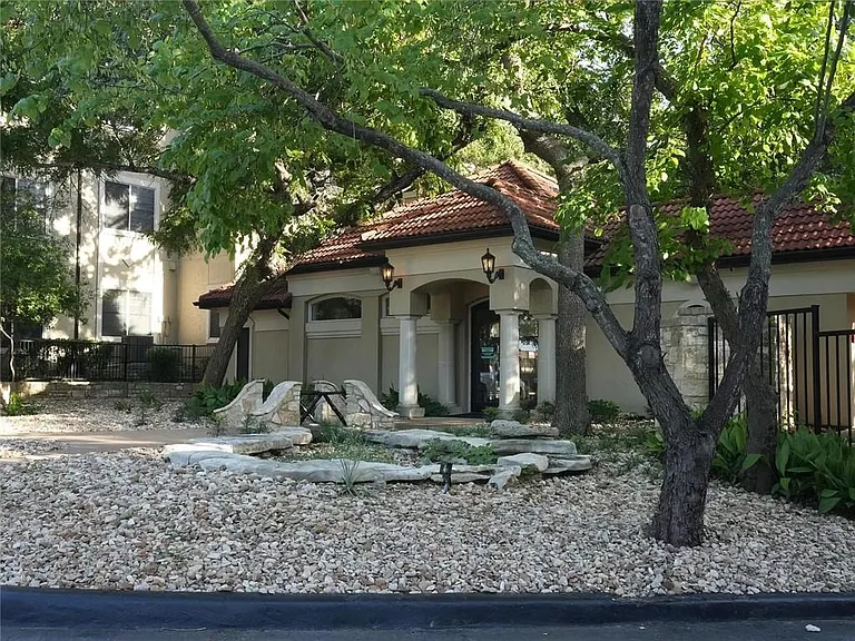 9525 N Capital Of Texas Hwy #422 — Photo 18