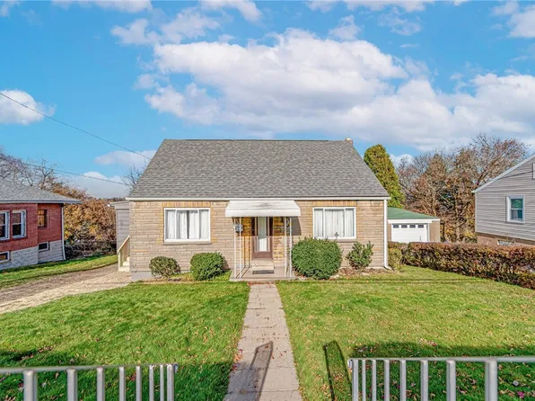 723 Midway Dr, Pittsburgh, PA 15215