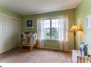 209 Keely Ln, Schwenksville, PA 19473