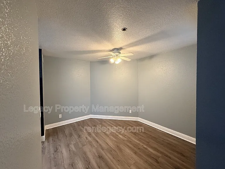 1019 Dornajo Way #266 — Photo 8