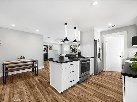 5th image of 7571 El Caney Dr