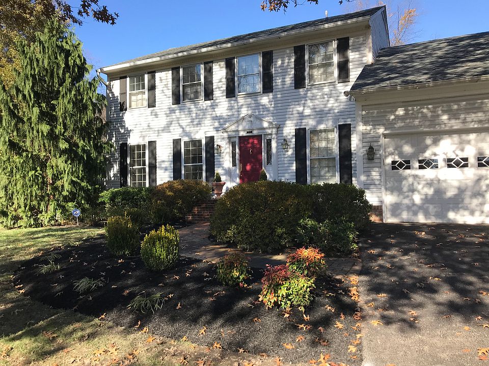 1st image of 8012 Sandburg Ct