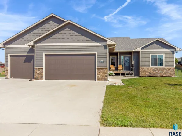 610 Meadow St, Baltic, SD 57003