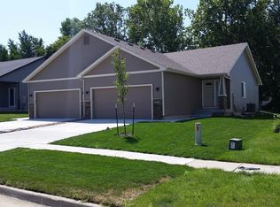 3818 Marigold Dr, Ames, IA 50014