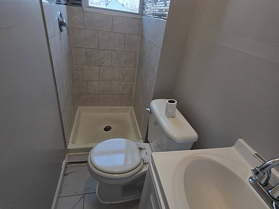 3rd image of 76 Neptune Ave Floor 3