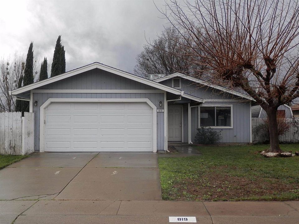 1st image of 819 Redwood Ave