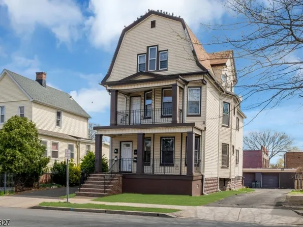 202 Sanford St, East Orange City, NJ 07018