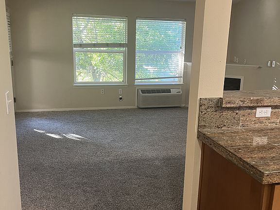 3rd image of 15052 NW Central Dr