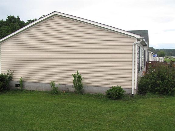 3rd image of 510 Ravenwood Est