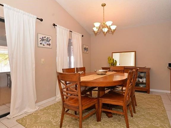 4th image of 1814 Waterbeach Ct