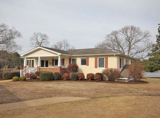 7365 Creekview Rd, Gloucester, VA 23061