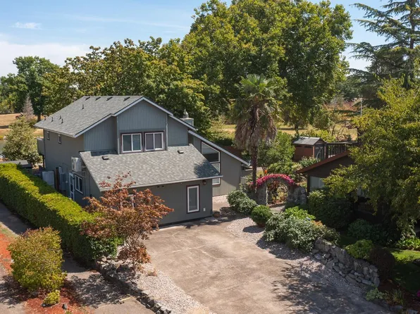 2298 Chicago Ct SE, Albany, OR 97322