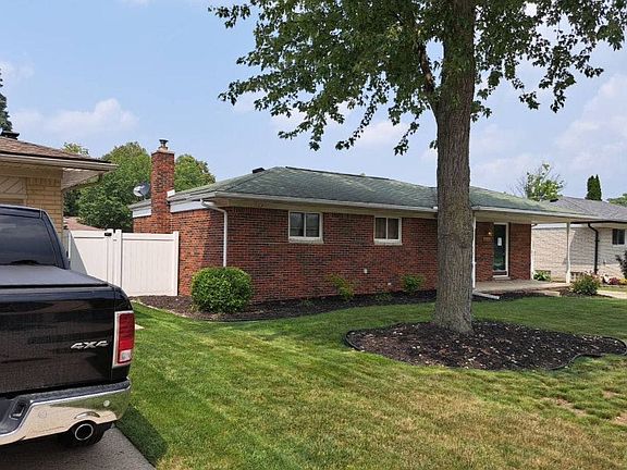 3rd image of 13449 Bernadette Ct