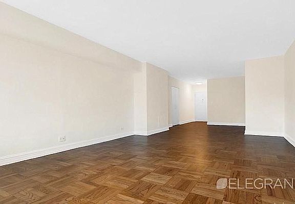 4th image of 200 E 71st St APT 19J