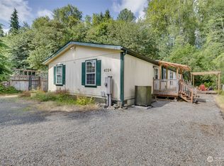 6724 Skinner Rd, Granite Falls, WA 98252