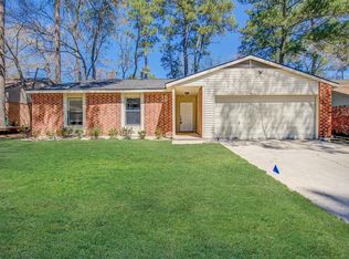 10 Cassowary Ln, Spring, TX 77380