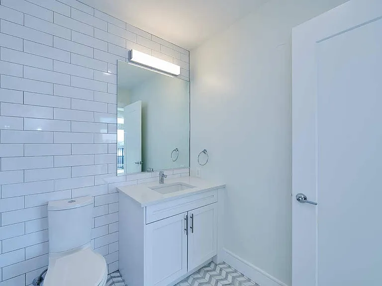 301 Border St #508 — Photo 12