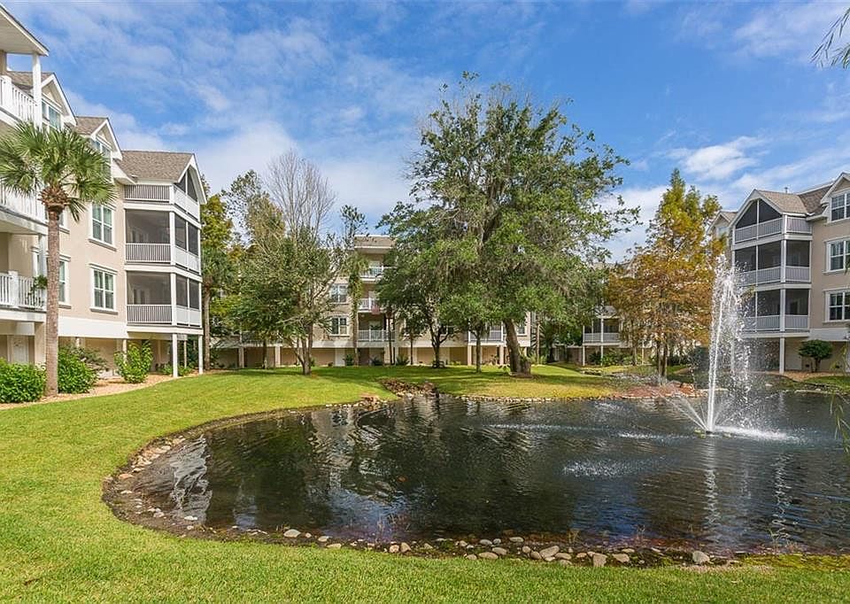 1st image of 150 Shady Brook Cir Unit 301