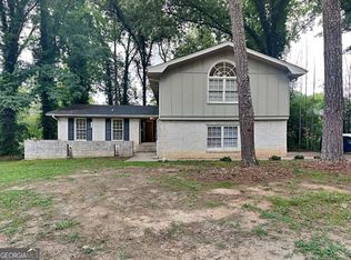 4048 Rainbow Dr, Decatur, GA 30034