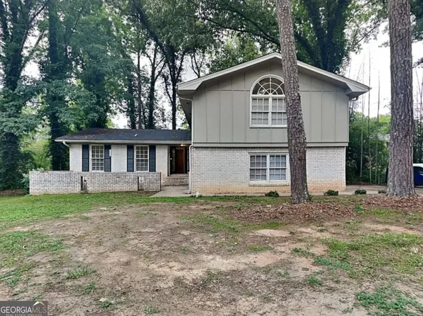 4048 Rainbow Dr, Decatur, GA 30034