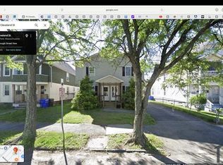 75 Cleveland St, Springfield, MA 01104