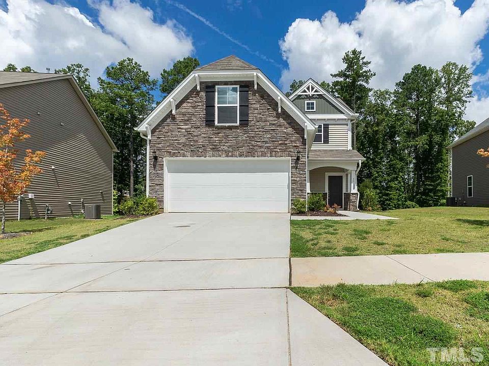 1st image of 30 Hawksbill Dr