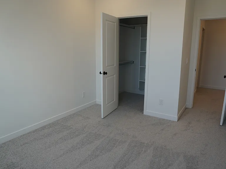 2166 W Stardew St — Photo 12