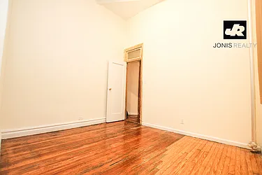 Rented by Jonis Realty