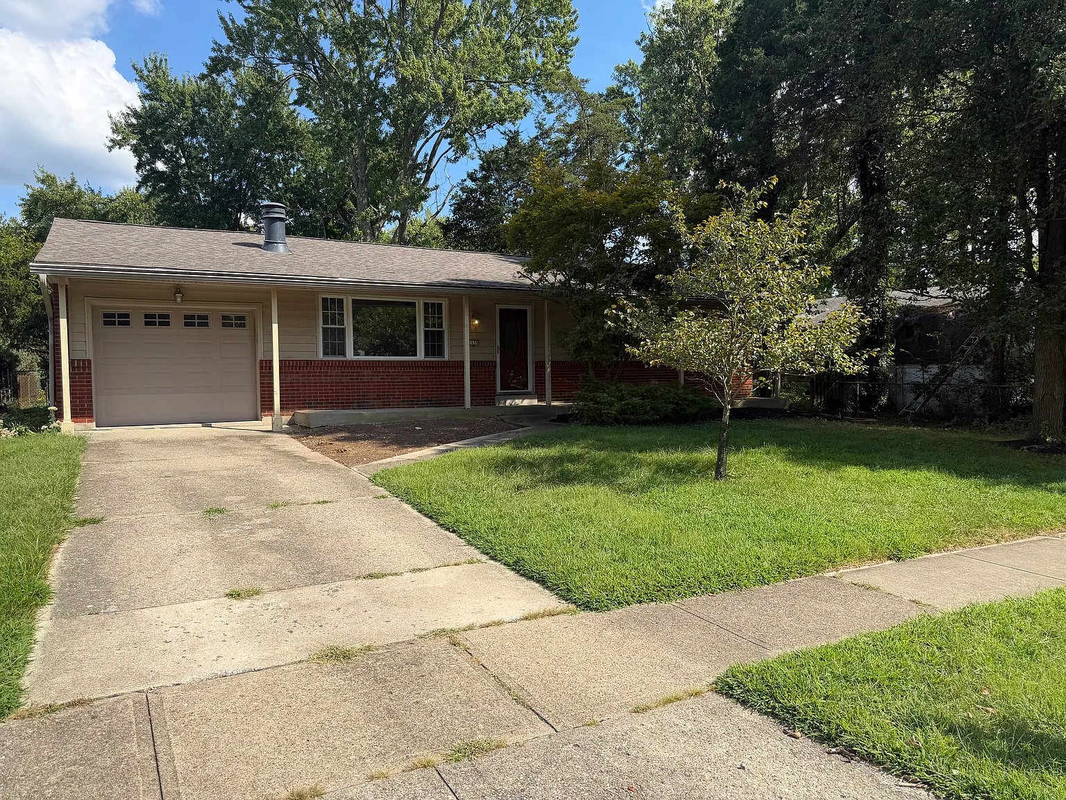 3 bed, 1607 sqft, $2,495 — Photo 3