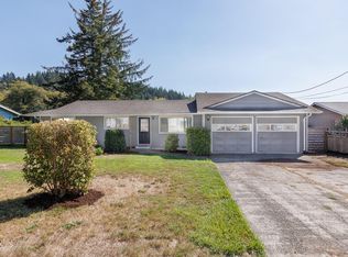 4724 NE Loop Dr, Otis, OR 97368