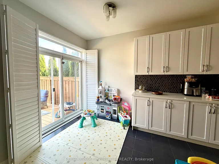 5 Zephyr Rd — Photo 16