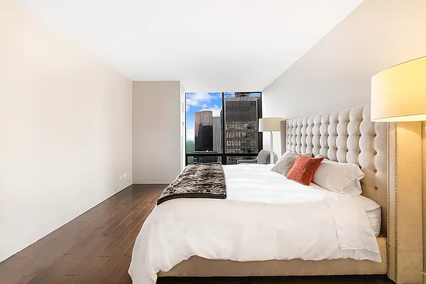 Rented by Compass | media 8