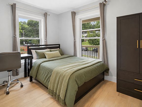 5th image of 210 Delaware Ave APT 5