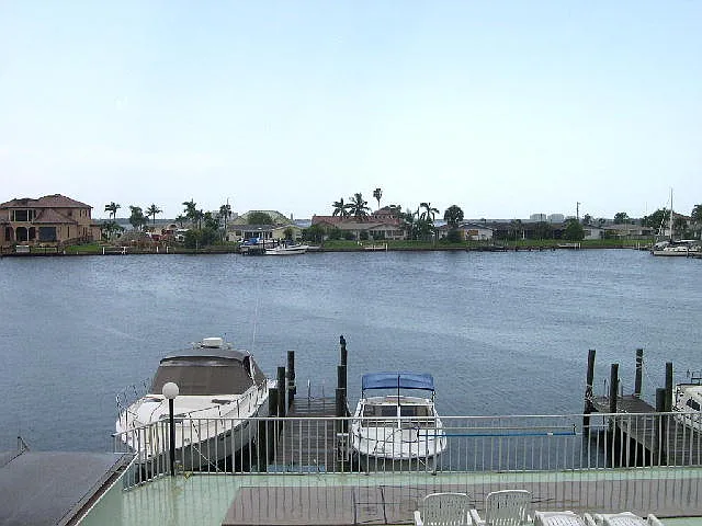 2 bed, 1139 sqft, $3,100 — Photo 2