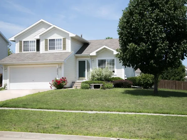 2935 SW Glenbrooke Blvd, Ankeny, IA 50023