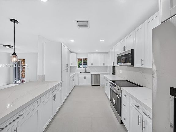 2nd image of 222 SW 58th Ave