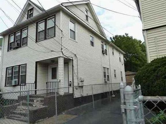 4th image of 170 Carolina Ave