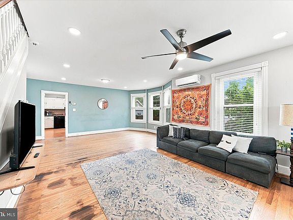 5th image of 251 Burmont Rd