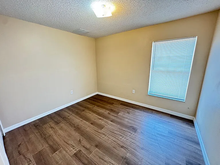 321 Drum Ln — Photo 33