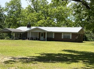 807 Frost Ln, Laurel Hill, FL 32567
