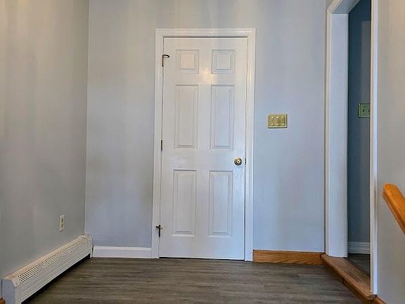 3rd image of 42 Western Avenue