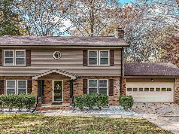 11404 Woodcrest Dr SE, Huntsville, AL 35803