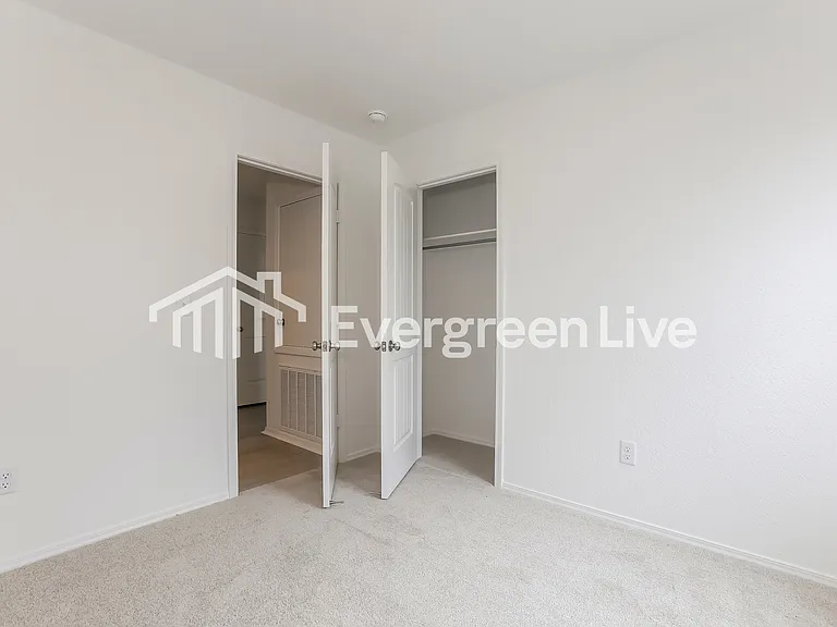 103 Powder River Dr — Photo 12