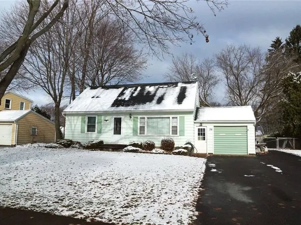 70 Spring Ln, Rochester, NY 14626